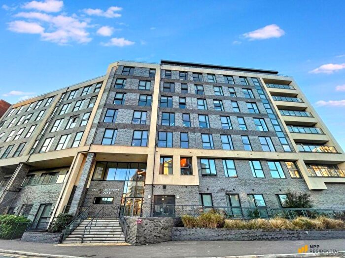 1 Bedroom Apartment For Sale In Bridgewater Point, Salford, M5