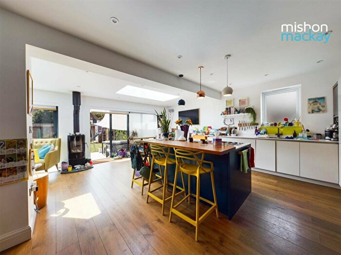 4 Bedroom Semi-Detached House To Rent In Woodhouse Road, Hove, East Sussex, BN3