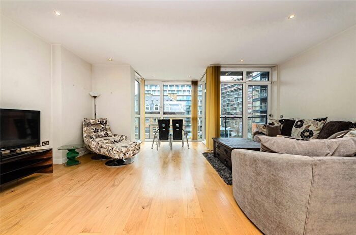 2 Bedroom Flat To Rent In Hepworth Court, Gatliff Road, London, SW1W