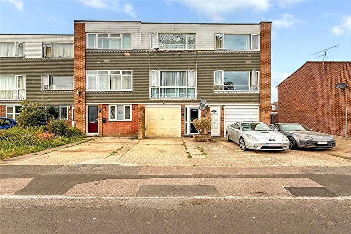 3 Bedroom Terraced House For Sale In Willow Brook, Wick, Littlehampton, West Sussex, BN17