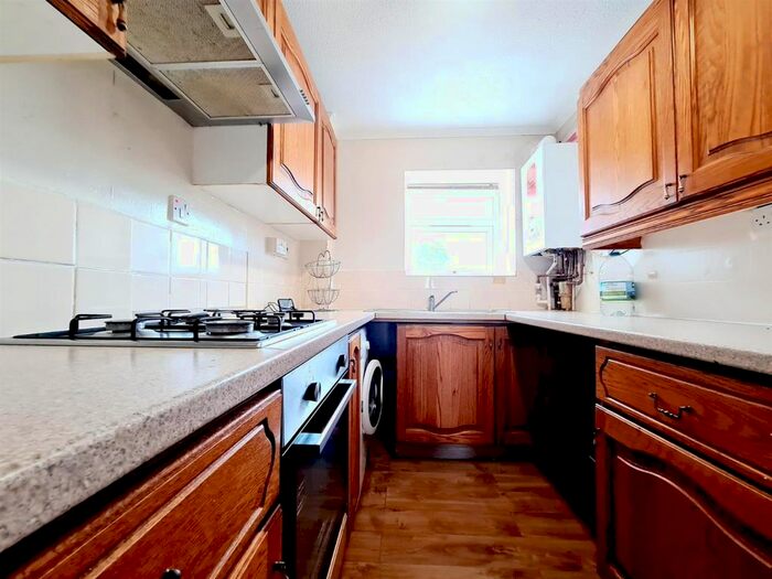 2 Bedroom Flat To Rent In Nags Head Road, Ponders End, Enfield, EN3
