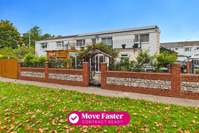 3 Bedroom Semi-Detached House For Sale In Argyle Street, Hull, HU3