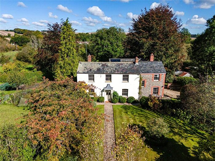 4 Bedroom Detached House For Sale In South Street, Broad Chalke, Salisbury, Wiltshire, SP5