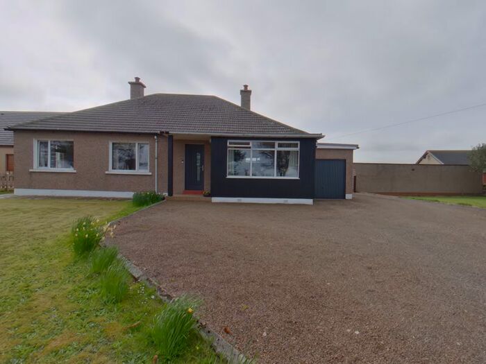 3 Bedroom Detached Bungalow For Sale In Castletown, Thurso, KW14