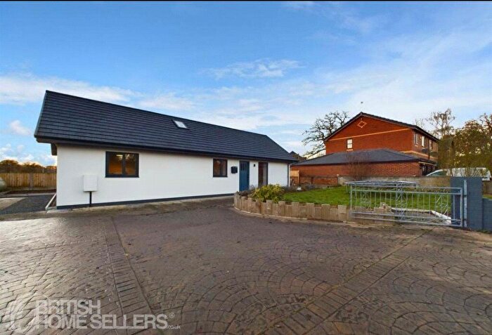 3 Bedroom Bungalow For Sale In Lane End, Penley, Wrexham, LL13