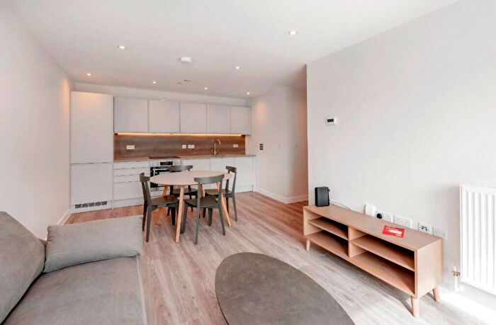 2 Bedroom Flat To Rent In Coniston, Harrington St, London, NW1
