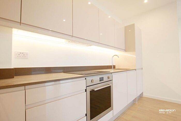 1 Bedroom Apartment For Sale In Silbury Boulevard, Milton Keynes, MK9