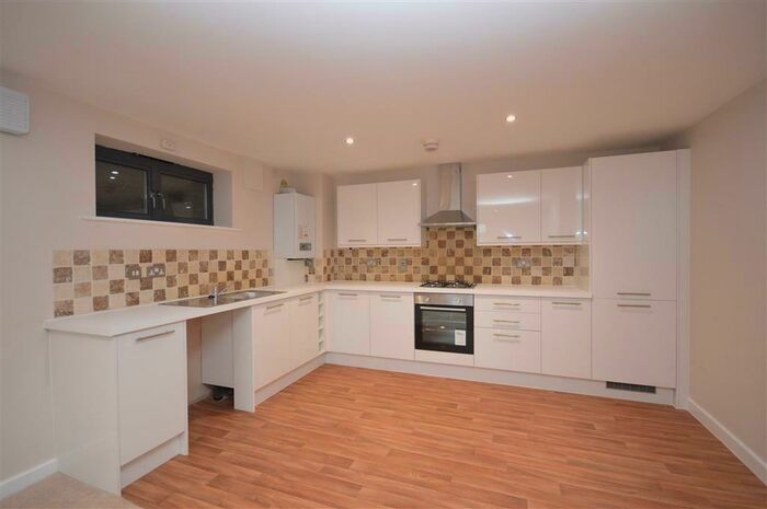 2 Bedroom Apartment To Rent In Station Road, Kettering, NN15