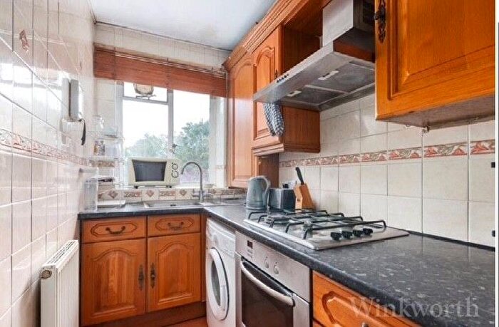 1 Bedroom Flat To Rent In Trafalgar Avenue, London, SE15