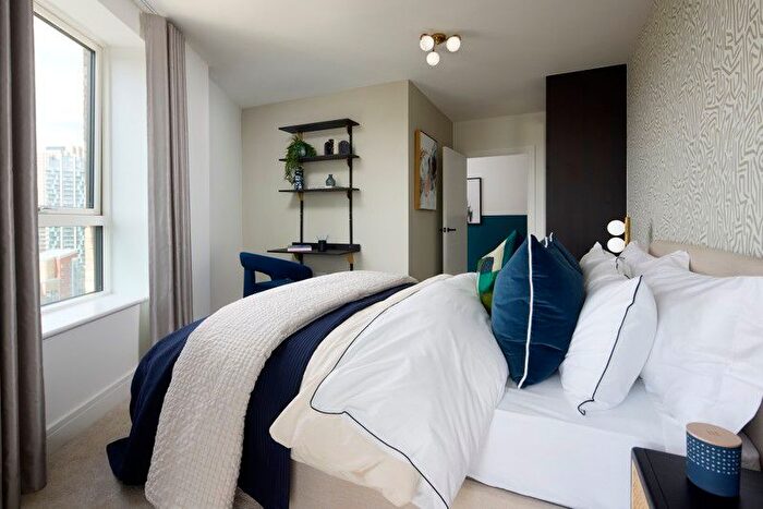 1 Bedroom Flat For Sale In Silver Road, Lewisham, SE13