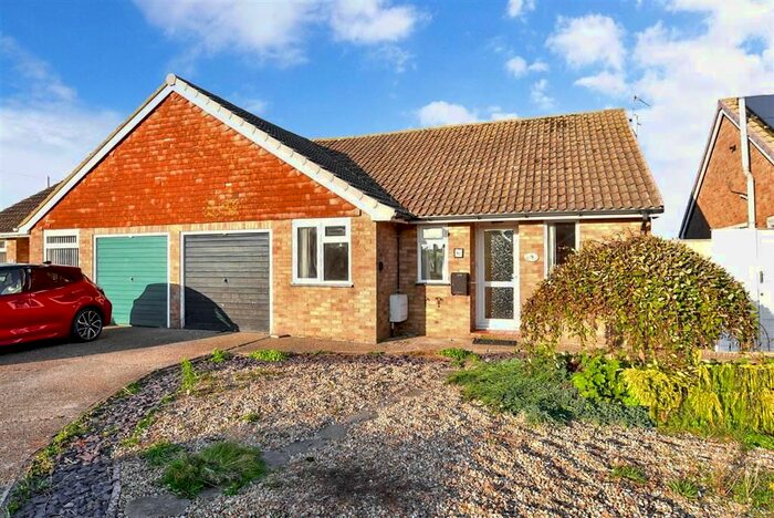 3 Bedroom Semi-Detached Bungalow For Sale In Ash Grove, Lydd, Romney Marsh, Kent TN29
