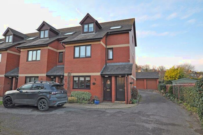 2 Bedroom Flat To Rent In Ground Floor Flat, Uskvale Mews, Caerleon, NP18