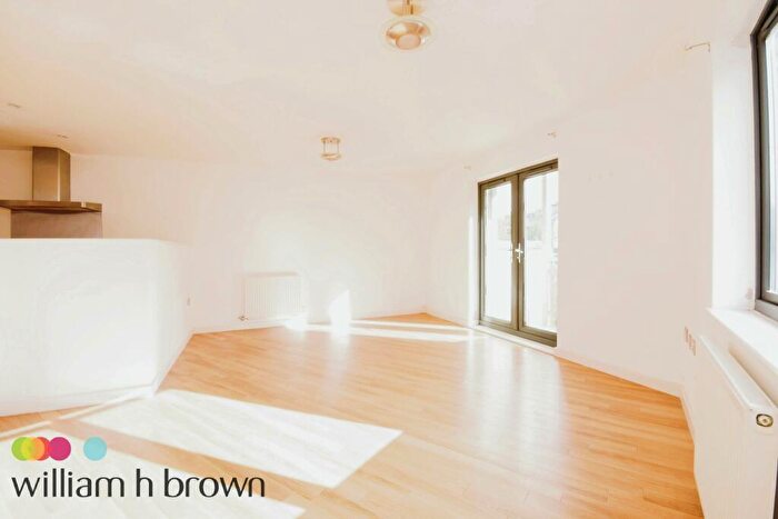 2 Bedroom Apartment To Rent In Rollason Way, Brentwood, CM14