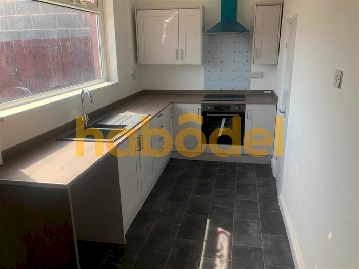 3 Bedroom Terraced House To Rent In East Crescent, Middlesbrough, TS5