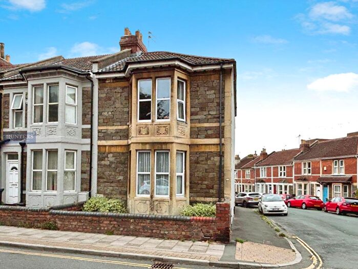 2 Bedroom End Terrace House For Sale In Redcatch Road, Bristol, BS4
