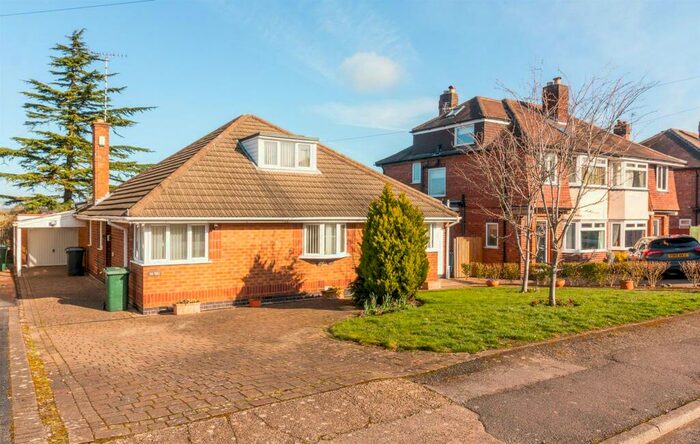 4 Bedroom Detached Bungalow For Sale In Medina Drive, Tollerton, Nottingham, NG12