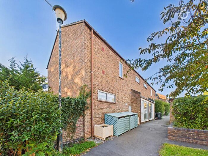 3 Bedroom End Of Terrace House For Sale In , Aubries, Walkern, Hertfordshire, SG2