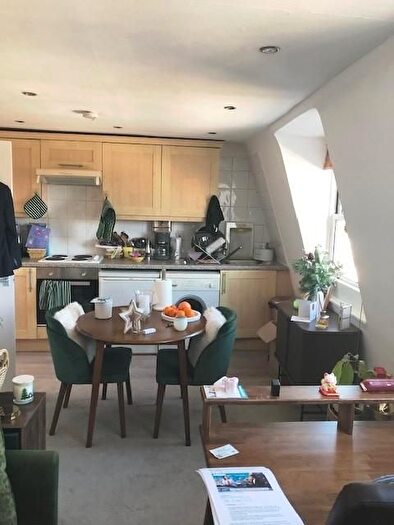 1 Bedroom Flat To Rent In Hornton Street, Kensington, W8