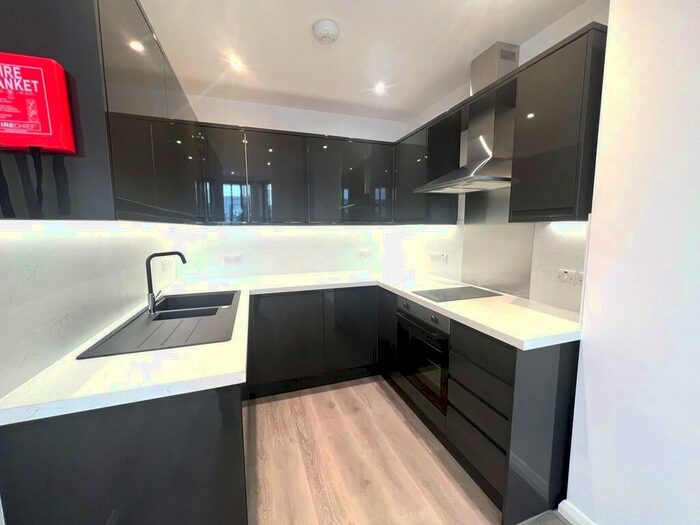 1 Bedroom Apartment To Rent In Brunswick Road, Plymouth, PL4