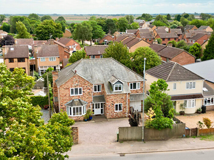 5 Bedroom Detached House For Sale In March Road, Coates, PE7
