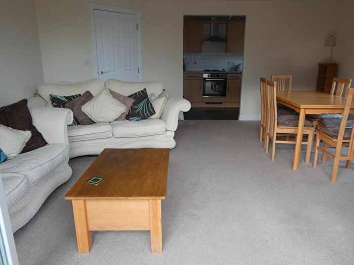 3 Bedroom Apartment To Rent In Constantine House, New North Road, Exeter, EX4