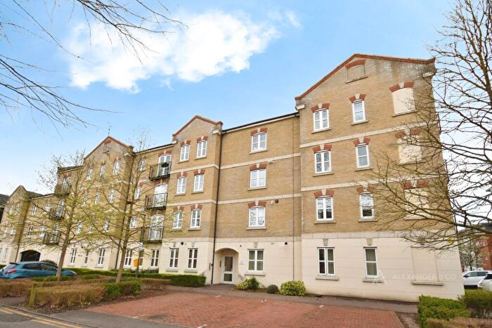 2 Bedroom Flat To Rent In Coxhill Way, Aylesbury, Buckinghamshire, HP21