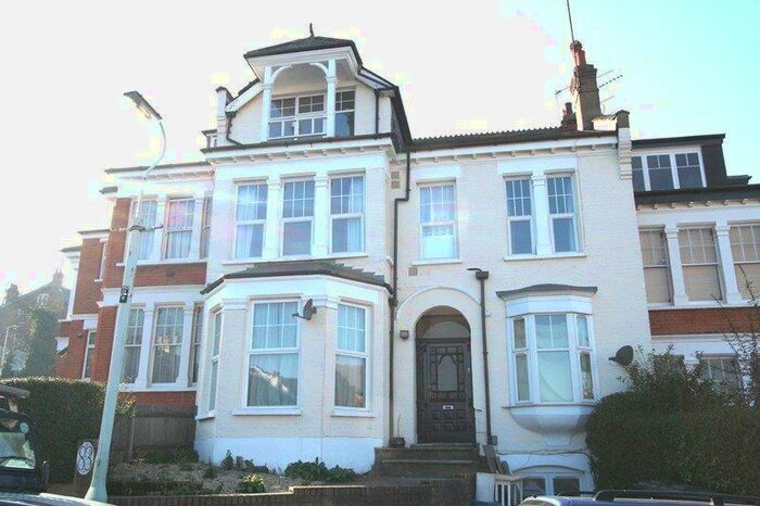 1 Bedroom Apartment To Rent In Woodland Gardens, Muswell Hill, London, Greater London, N10