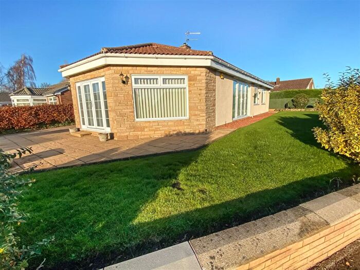 3 Bedroom Detached Bungalow For Sale In Aylmer Grove, Newton Aycliffe, DL5