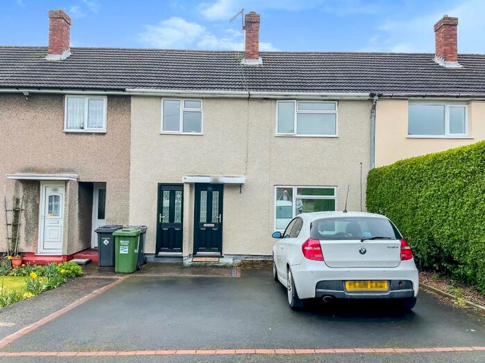 3 Bedroom Terraced House To Rent In Hawford Avenue, Kidderminster, DY10