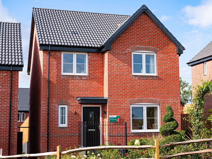 4 Bedroom Detached House For Sale In The View, Brockhill, Redditch, Worcestershire, B97