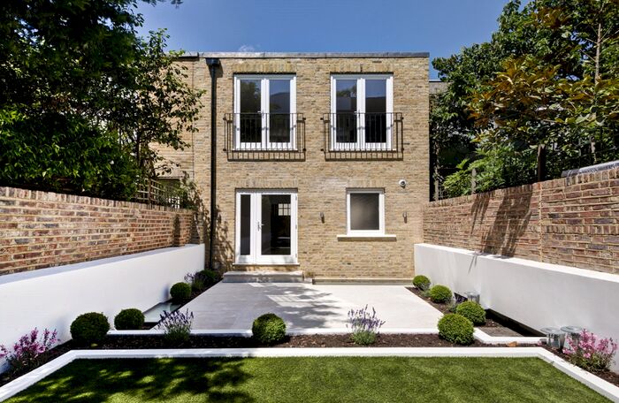 5 Bedroom Terraced House To Rent In Pembroke Square, London, W8