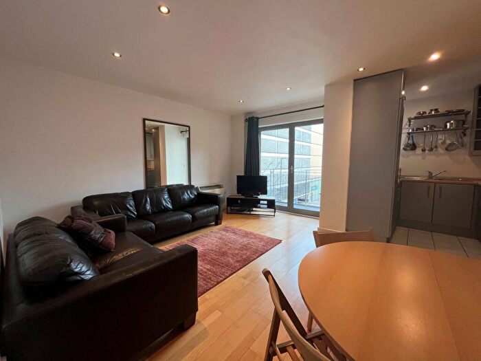 2 Bedroom Flat To Rent In Mercury Building, Manchester, M1