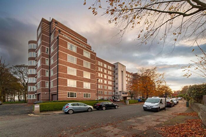 3 Bedroom Apartment To Rent In Moor Court, Gosforth, NE3