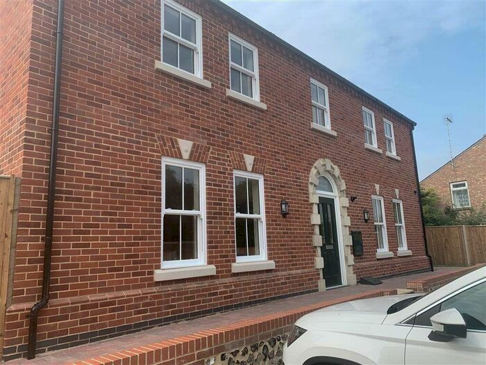 4 Bedroom Detached House To Rent In Beccles, NR34