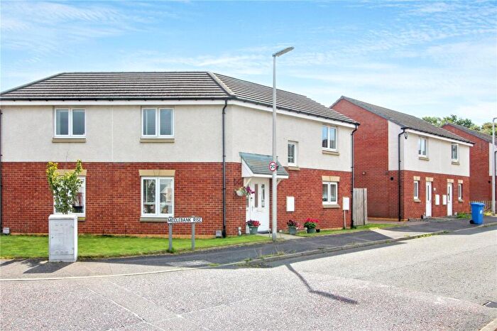 3 Bedroom Semi-Detached House To Rent In Middlebank Rise, Dunfermline, Fife, KY11