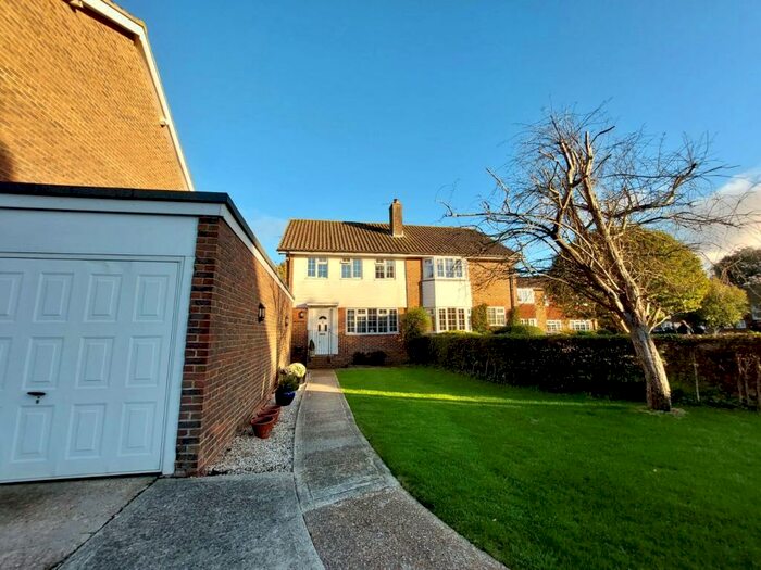 3 Bedroom Semi-Detached House To Rent In Springett Avenue, Ringmer, BN8
