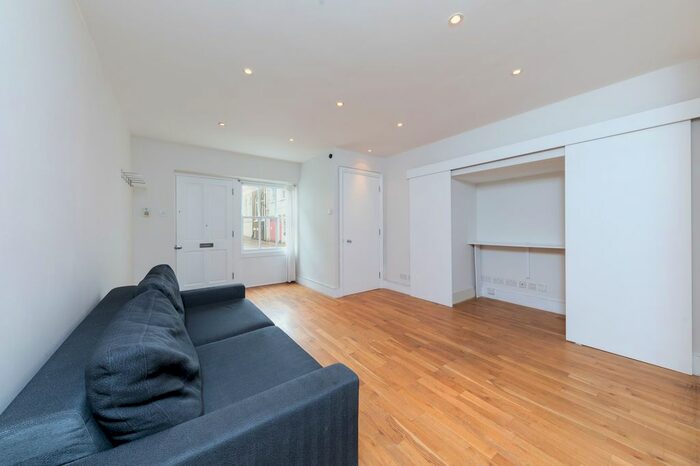 1 Bedroom Flat To Rent In Atherstone Mews, London, SW7