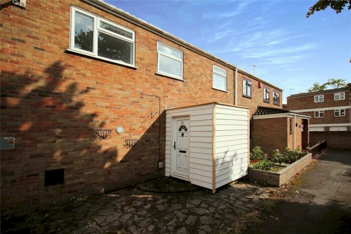 3 Bedroom Terraced House To Rent In Gordons, Basildon, SS13