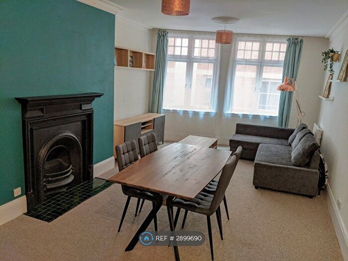 1 Bedroom Flat To Rent In Newton Chambers, Birmingham, B2