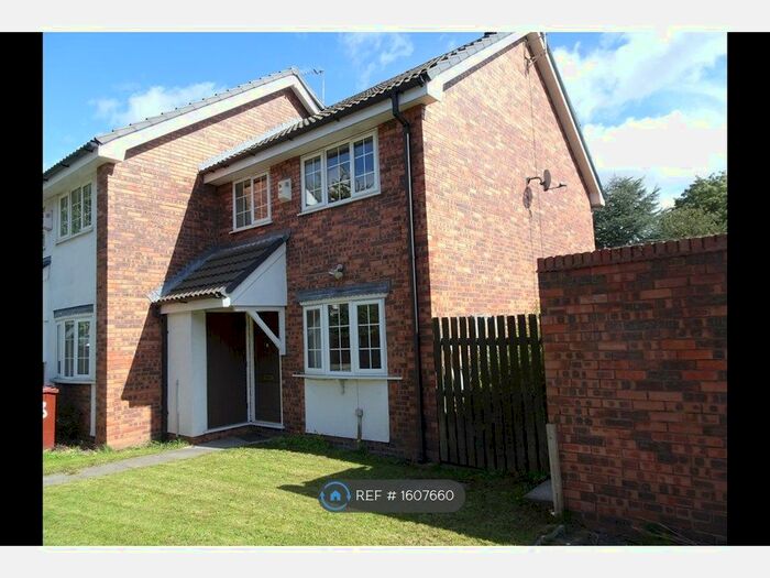 3 Bedroom Semi-Detached House To Rent In Whitworth Lane, Manchester, M14