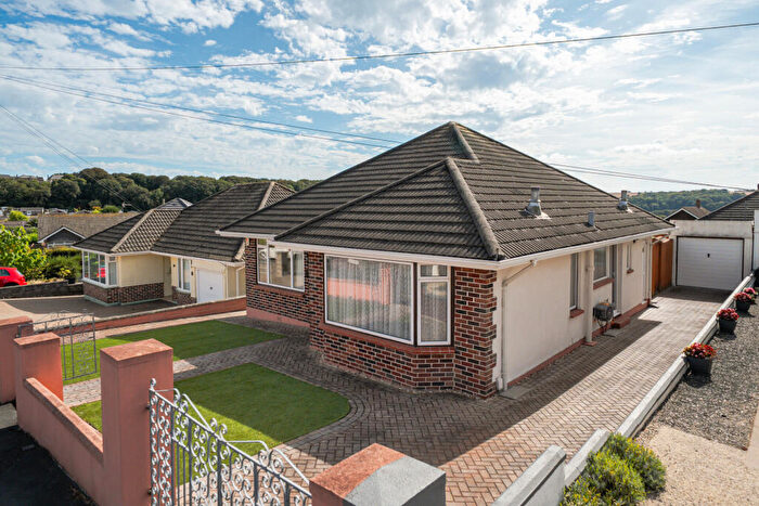 3 Bedroom Detached Bungalow For Sale In Fletcher Way, Plymouth, Devon, PL9