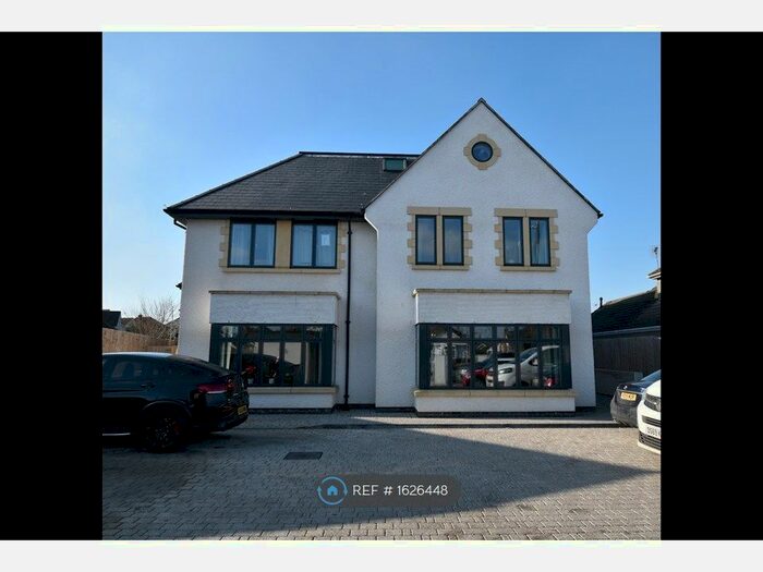 2 Bedroom Flat To Rent In New Road, Bournemouth, BH10