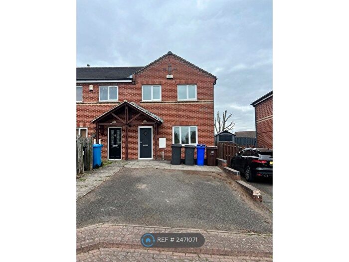 3 Bedroom End Of Terrace House To Rent In Manor Oaks Drive, Sheffield, S2