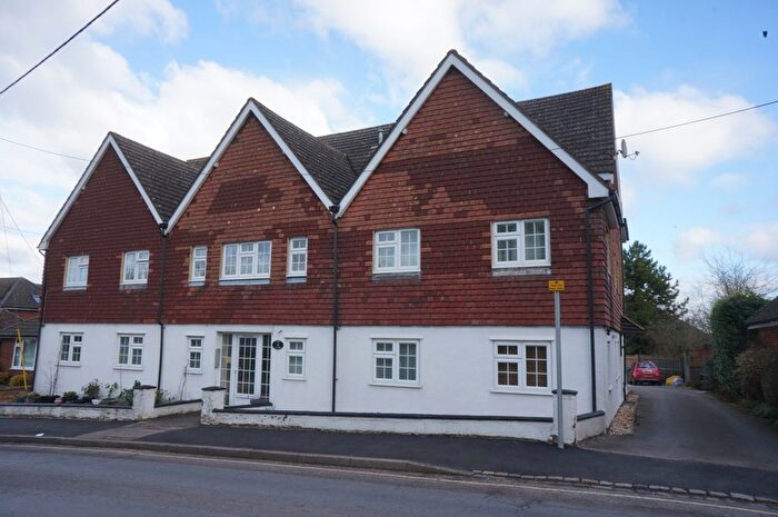 2 Bedroom Flat To Rent In The Kilns, Wilsom Road, Alton, Hampshire, GU34