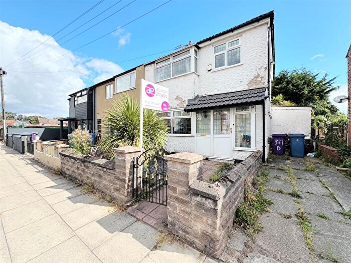 3 Bedroom Semi-Detached House For Sale In Worcester Drive, Clubmoor, Liverpool, L13