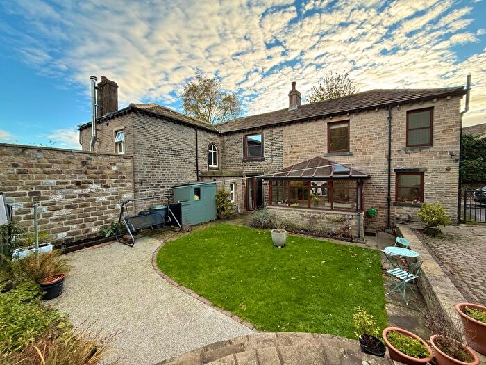 Semi-detached House To Rent In West End, Netherthong, Holmfirth, West Yorkshire, HD9