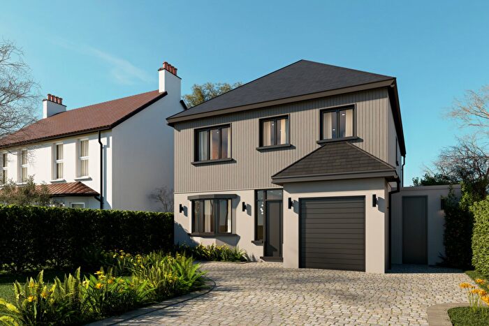 3 Bedroom Detached House For Sale In St. Johns Road, Petts Wood, Orpington, BR5