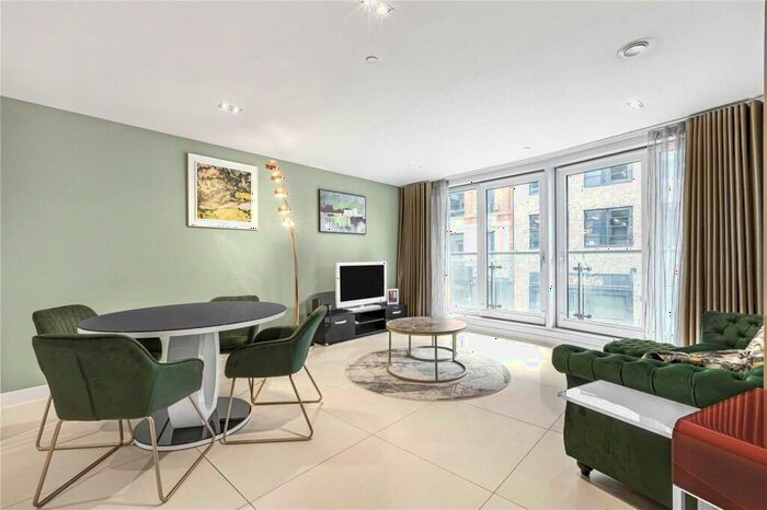 2 Bedroom Apartment To Rent In Bezier Apartments, City Road, London, EC1Y