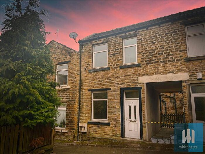 2 Bedroom Terraced House To Rent In Back Stanley Street, Lockwood, Huddersfield, HD1