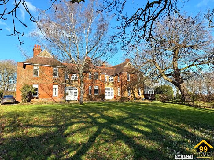 4 Bedroom Apartment For Sale In Beech Court, Farnham, United Kingdom, GU10
